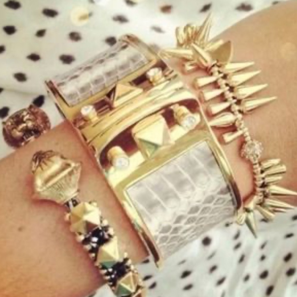 NWOT Stella and Dot Bello Snake Skin Gold, Magnetic Clamper Bangle Bracelet.
